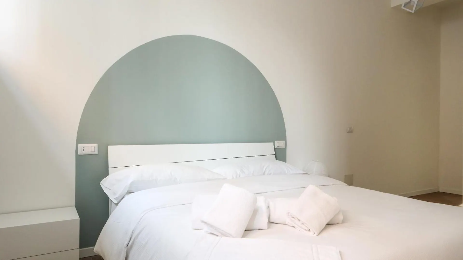 Milan Navigli Suite Italy